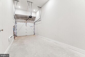 3205 N 35th St in Philadelphia, PA - Building Photo - Building Photo