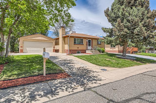 property at 3861 Moore St