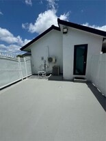 12558 SW 211th Terrace in Miami, FL - Building Photo