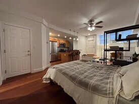 7 Grove St, Unit BF in Boston, MA - Building Photo