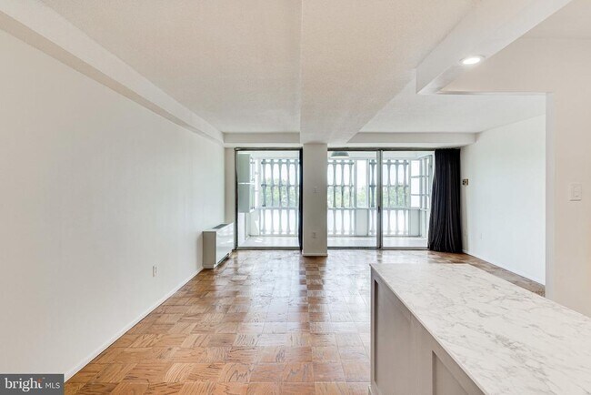 1311 Delaware Ave SW in Washington, DC - Building Photo - Building Photo