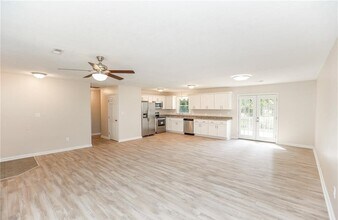 51 Big Bethel Rd in Hampton, VA - Building Photo - Building Photo