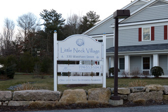 Little Neck Village in Marion, MA - Building Photo - Building Photo