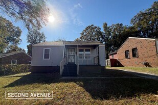 2709 Henley Dr in Memphis, TN - Building Photo