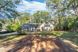 212 Raintree Trail in St. Augustine, FL - Building Photo