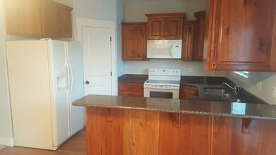 342 W 1st S in Rexburg, ID - Building Photo - Building Photo