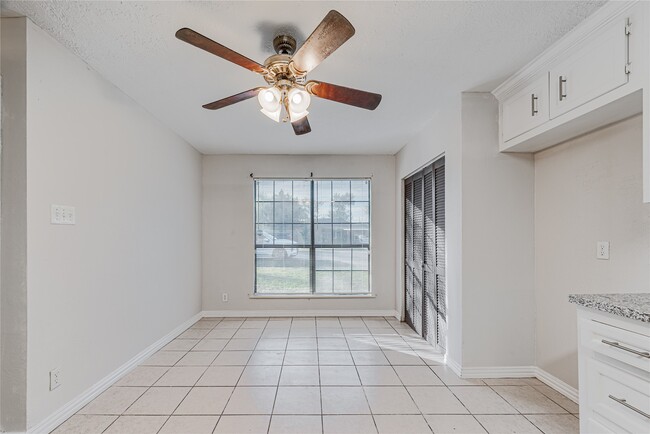 property at 2021 Kingsdale Dr