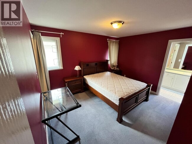 3671 Semlin Dr in Richmond, BC - Building Photo - Building Photo