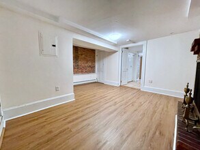 95 West Cedar St, Unit 1 in Boston, MA - Building Photo - Building Photo