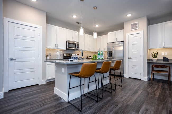 Icon Apartment Homes at Hardin Valley