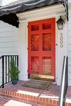 5000 Bromley Ln in Richmond, VA - Foto de edificio - Building Photo