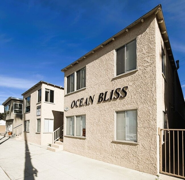 property at 5007 E Ocean Blvd