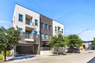 2712 Wingate St in Fort Worth, TX - Building Photo