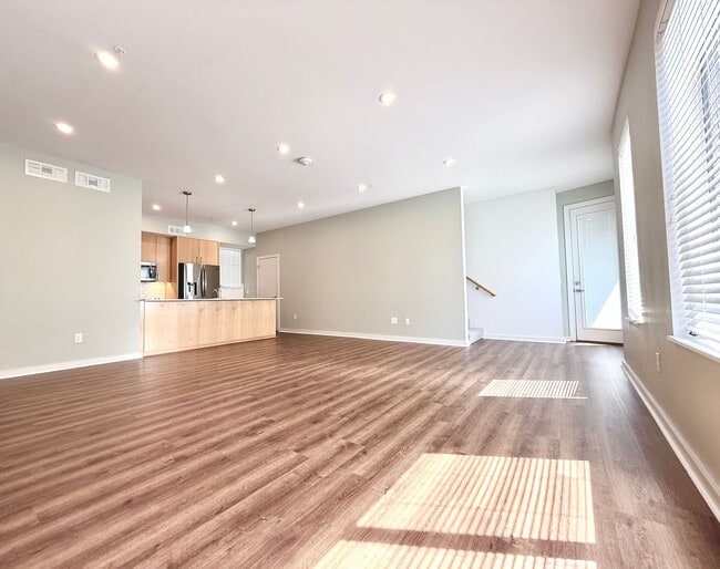 627 Couch Dr in Oklahoma City, OK - Building Photo - Building Photo