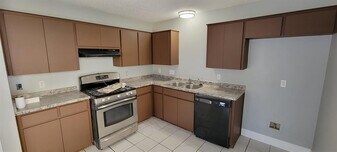 16207 Parkway Dr in Pflugerville, TX - Building Photo