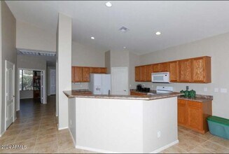 3077 E Kingbird Pl in Chandler, AZ - Building Photo - Building Photo