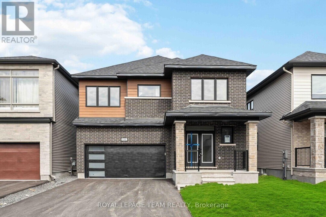 686 Fenwick Wy in Ottawa, ON - Building Photo
