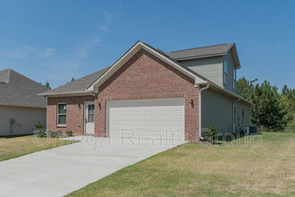 104 Brookside Way in Calera, AL - Building Photo - Building Photo