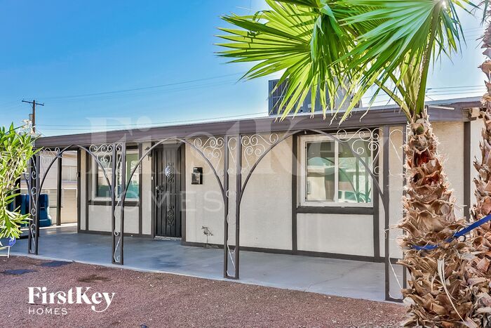 420 N Princeton St in Las Vegas, NV - Building Photo