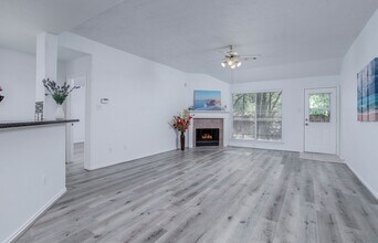 34 Tallow Hill Pl in Spring, TX - Building Photo - Building Photo
