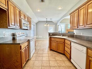 1412 W 117th St S in Jenks, OK - Building Photo - Building Photo