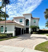 107 Via Escobar Way in Palm Beach Gardens, FL - Building Photo - Building Photo
