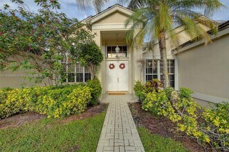 3100 Old Orchard Rd in Davie, FL - Building Photo - Building Photo