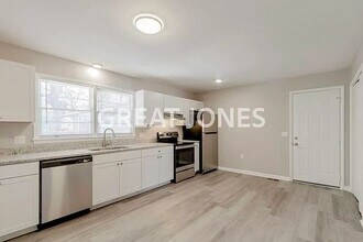 412 Todd Cir in Warner Robins, GA - Building Photo - Building Photo