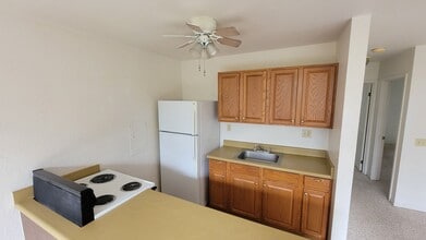 84-755-755 Ala Mahiku St in Waianae, HI - Building Photo - Building Photo