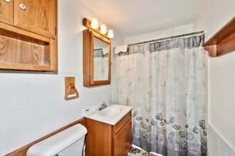 330 Duane St in Glen Ellyn, IL - Building Photo - Building Photo