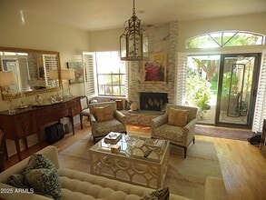 10017 E Mountain View Rd in Scottsdale, AZ - Building Photo - Building Photo