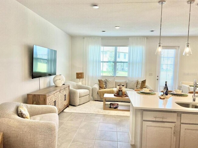 742 Longboat Dr in Davenport, FL - Building Photo - Building Photo
