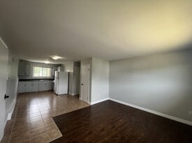 60 Kendra St in Moncton, NB - Building Photo