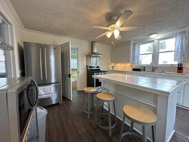 960 Vine St in Danville, PA - Building Photo