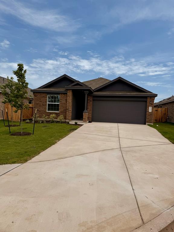 106 Camargue Dr in Hutto, TX - Building Photo - Building Photo