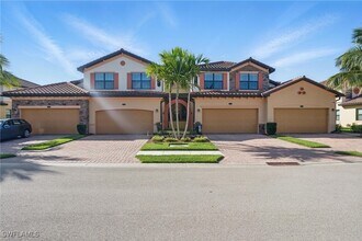 17291 Cherrywood Ct in Bonita Springs, FL - Building Photo - Building Photo