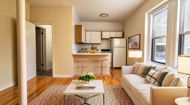 630 W Barry Ave, Unit 204 in Chicago, IL - Building Photo - Building Photo