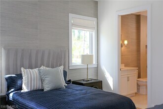 3290 Dorado Ln in Naples, FL - Building Photo - Building Photo