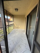 6530 W 27th Ave in Hialeah, FL - Building Photo - Building Photo