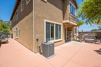 7098 Sitio Corazon in Carlsbad, CA - Building Photo - Building Photo