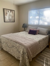 2611 Woodline St in San Antonio, TX - Foto de edificio - Building Photo