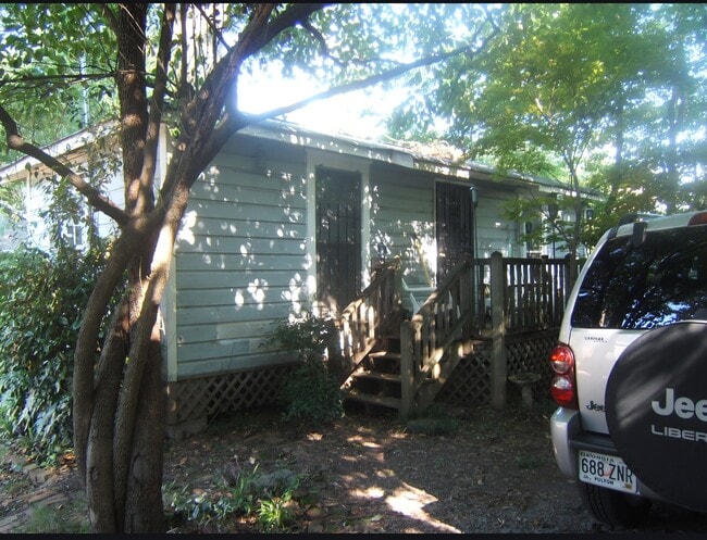 823 Greenwood Ave NE in Atlanta, GA - Building Photo - Building Photo