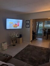 821 Patricia Ave, Unit # 102 in Dunedin, FL - Building Photo - Building Photo