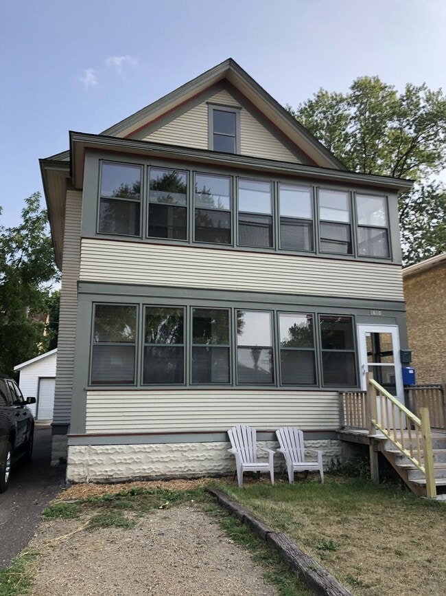 property at 1610 Selby Ave