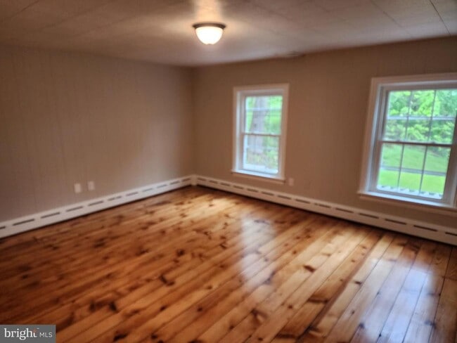 2 Steidler Ln in Coatesville, PA - Building Photo - Building Photo