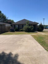 2201 N R St in Fort Smith, AR - Building Photo