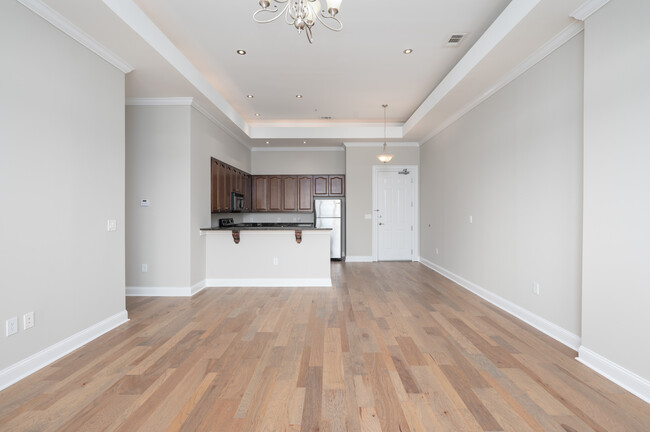 755 Broad Apartments in Athens, GA - Building Photo - Interior Photo