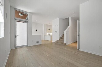 325 Berry St in San Francisco, CA - Building Photo - Building Photo