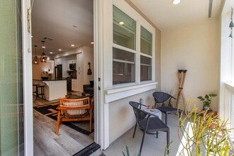 1105 Makena Wy. in Oceanside, CA - Building Photo - Building Photo