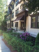 1730 Commonwealth Ave, Unit 3 in Boston, MA - Building Photo